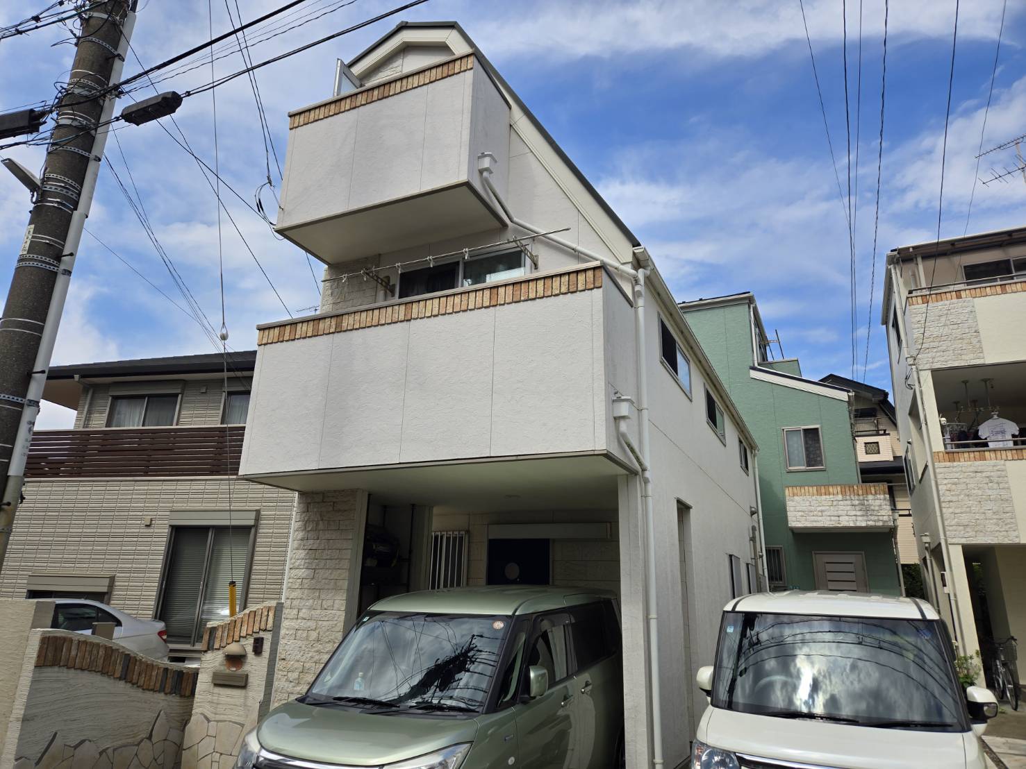 江戸川区南篠崎町T様邸の外壁塗装前の写真